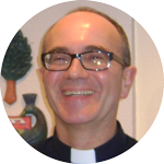 Père Arnaud Bancon Prêtre de la paroisse Sainte-Jeanne-de-Chantal à Paris 16e